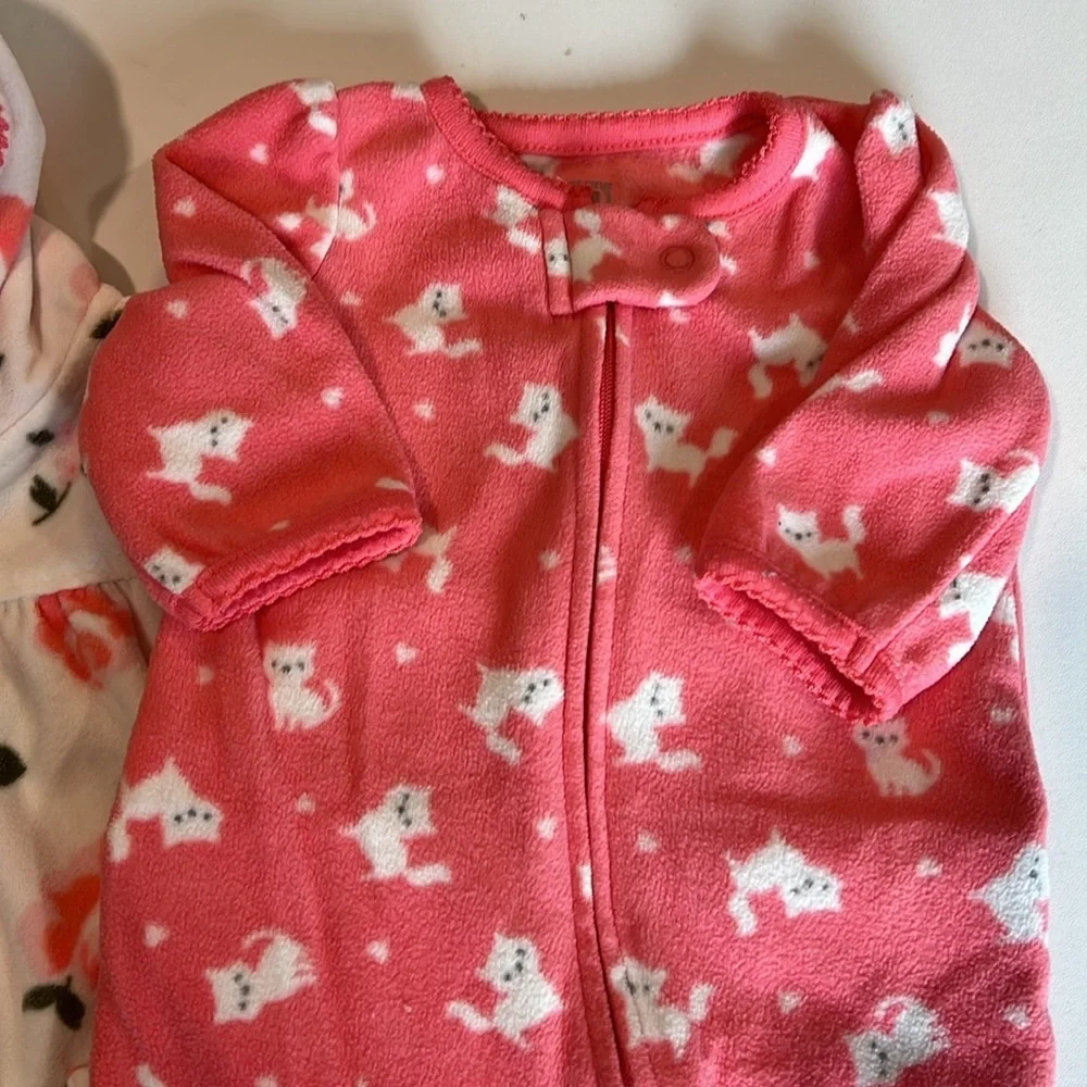 Carters - 3m‎ fleece onsies